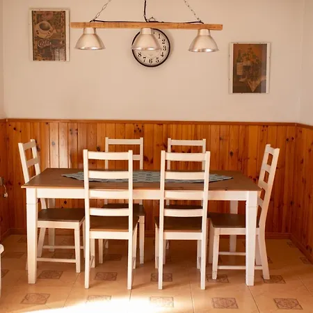 Сasa de vacaciones Casa Clara Vivienda Con Patio Exterior Y Barbacoa *